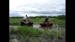 preview picture of video 'ATV Sport Quad Dolbeau-Mistassini : Water trips !!'