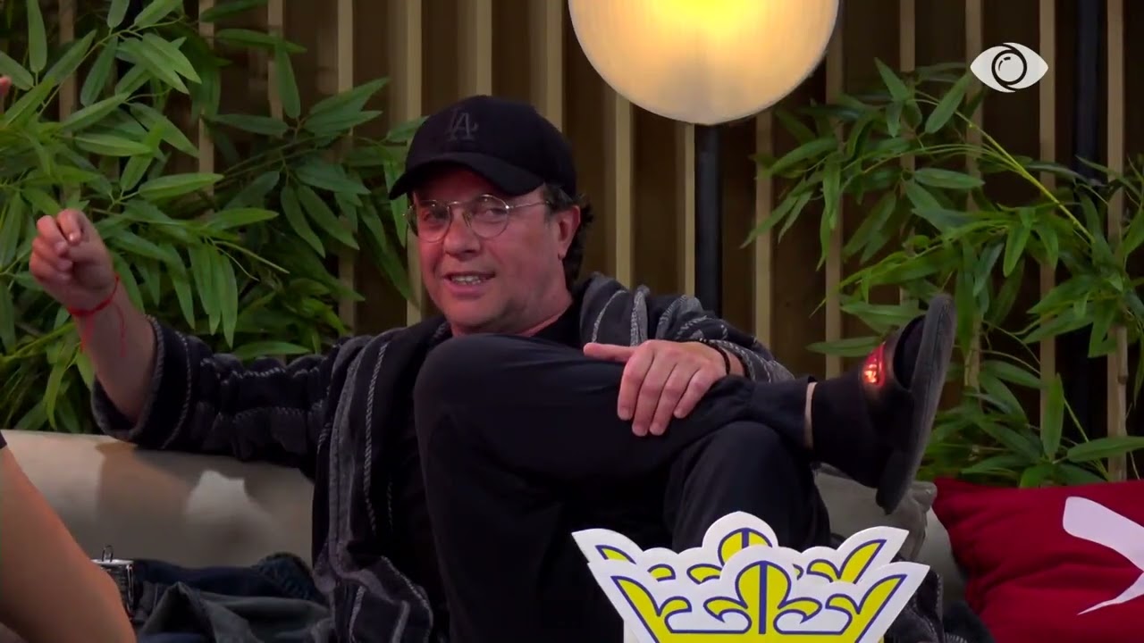 “Çfarë po bën?”/ Laerti-Gjestit: Nuk më intimidon dot, jeni këtu për situatë por ju gënjen mendja