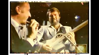 Glen Campbell &amp; Henry Mancini ~ Baby Elephant Walk LIVE 1982 ( Hatari 1962 )