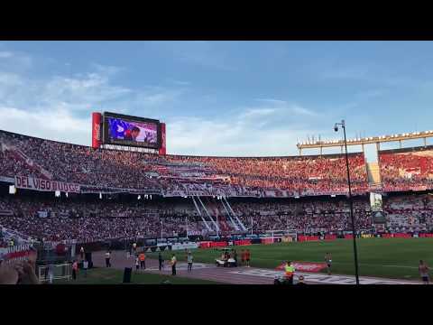 "River vs Godoy Cruz Superliga 2017-18 HINCHADA" Barra: Los Borrachos del Tablón • Club: River Plate • País: Argentina