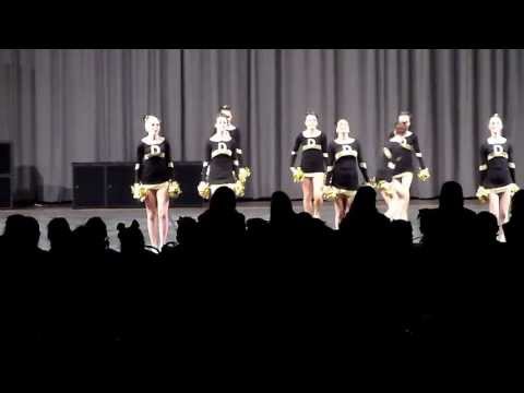 YCI Dandelions Cheer Crew Junior Elite | NM 2013 (dag 1)