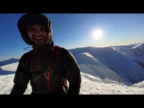 Cabana Malaiesti Vf Bucsoiu si Vf Omu Iarna