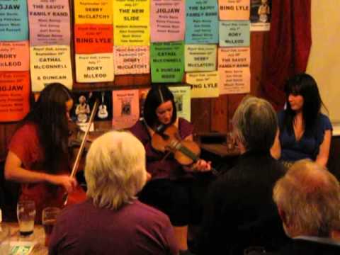 LIZ AND YVONNE KANE Fiddle Reels - Royal Oak Folk Lewes
