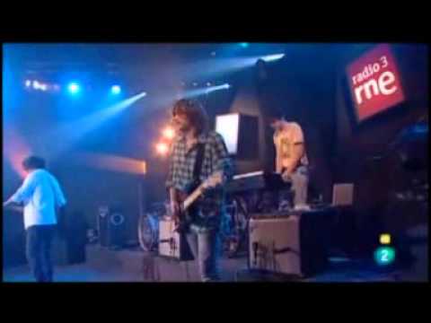 Polock en concierto para radio 3 (1/4) Sometimes y High on life