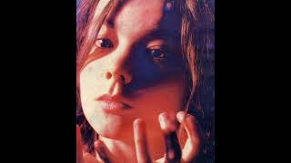 björk : the sugarcubes : he's a bastard (acapella) leash called love (1992)