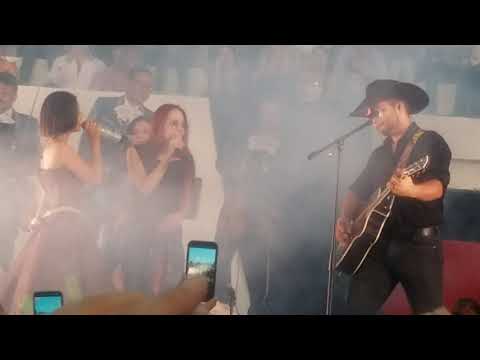 Leonardo, Ángela & Majo Aguilar - Lo Busqué