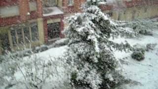 Menuda nevada est&aacute; cayendo en Segovia