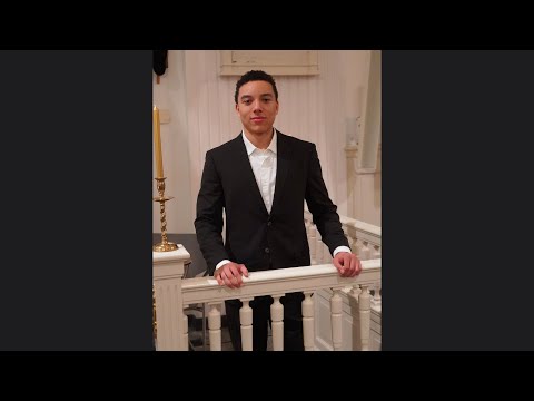 "He was despised" From Händel's Messiah By Roy van Vugt (18 Year Old Baritone)