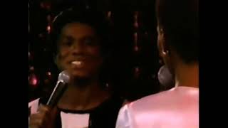 Jermaine Jackson &amp; Whitney Houston - Nobody Loves Me Like You Do (As The World Turns)(Remastered) SD