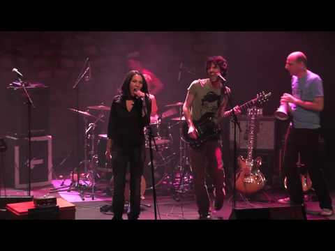 Variety Lab - Money feat. Mona Soyoc (live)