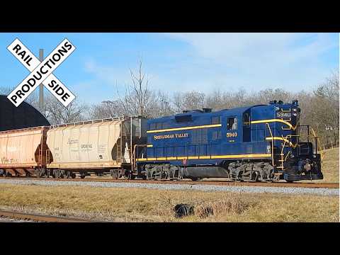 Chasing the Shenandoah Valley Railroad and its C&O GP9 Heritage Unit
