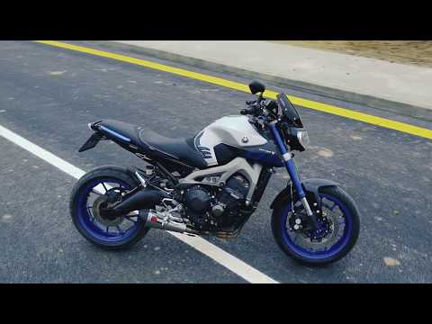 Haki Yamaha MT-09 Race Blue