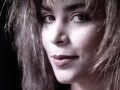 Paula Abdul Knocked Out