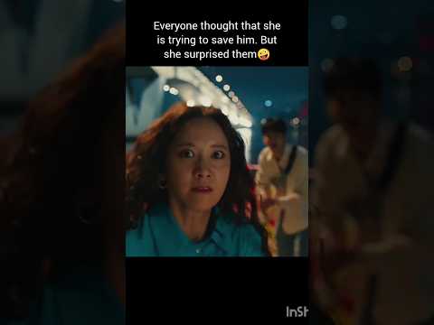 She is crazy for real 😆😂 #kmovie #yoona #comedy