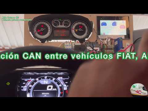Alfa Romeo 4C Primer ensayo conectada la pantalla al coche.