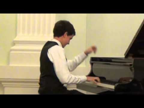 Adrián Ferrer en Xàtiva: Tres preludios (S.Rachmaninoff)