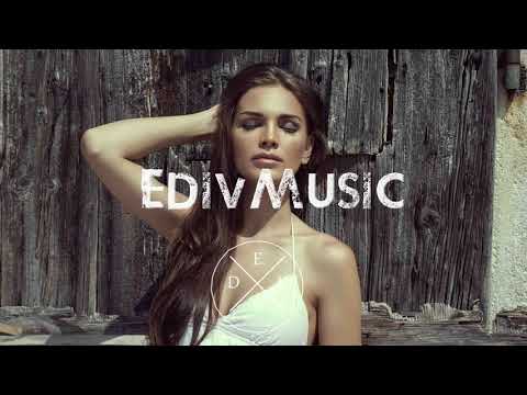 Just Chillax   Enjoy the Flight feat  Fréd