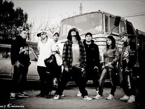 Claudio Bastardo,Pasta Nostra (2012) Entre verde amarillo y roto