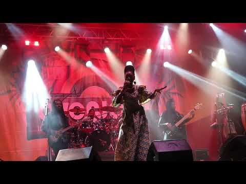 Hempress Sativa Live & Unconquerebels - Ulalala @ Overjam festival 2022 (clip)