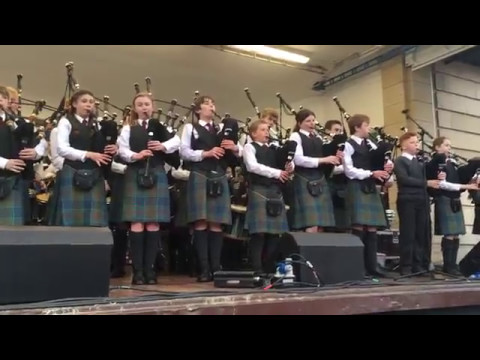 Red Hot Chilli Pipers and D'Mains Pipe Band - Avicii - Wake Me Up