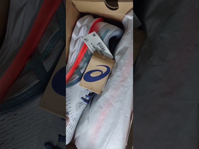Novos detalhes Novablast 2 #novablast #asics #asicsrunning      #shorts
