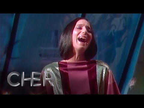 Cher - Sunshine On My Shoulders (The Cher Show, 04/20/1975)