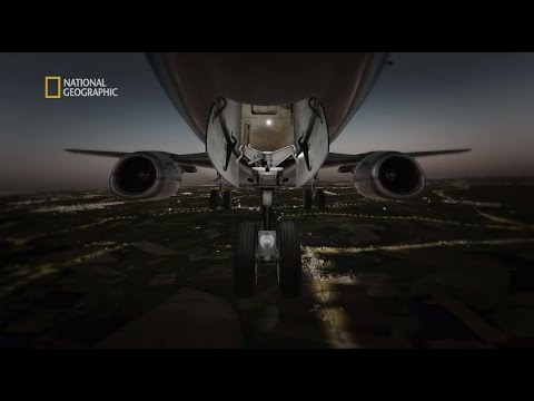 Maszyna rozbiła się kilka metrów przed lotniskiem! [Ostatni lot: anatomia katastrofy]