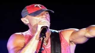 "Anything But Mine" - Kenny Chesney LIVE!