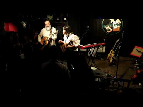 Mäbu - Dos horas + A solas (23/4/22)