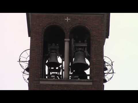 Le campane di Capralba (CR) - Chiesa Parrocchiale dei Ss. Andrea e Zenone (1). video 622