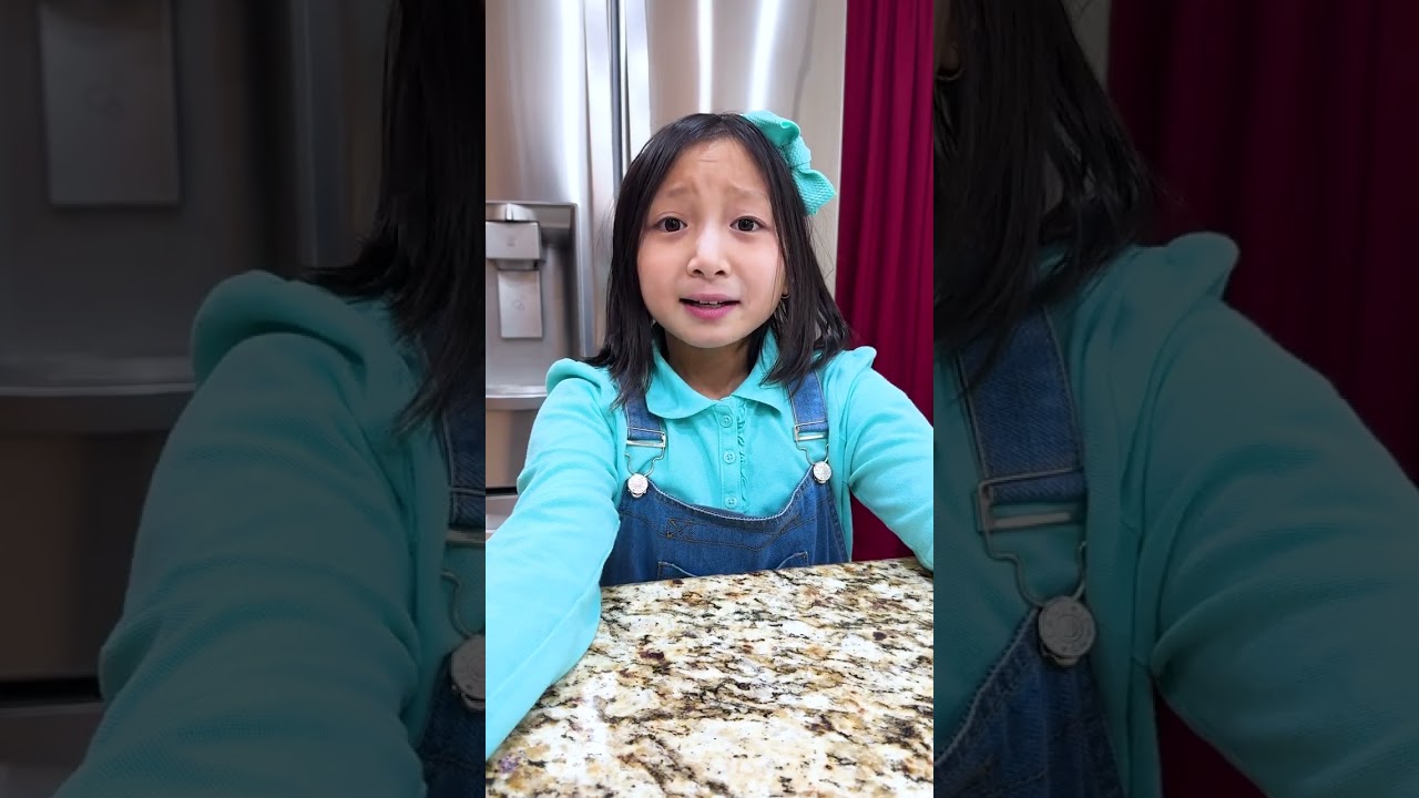 Wendy & Eva's Fruit Surprise Adventure 🍓🍰