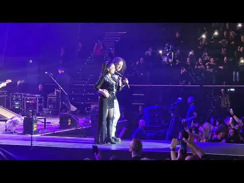 ARAKAIN - LUCIE BÍLÁ - ZIMNÍ KRÁLOVNA - O2 UNIVERSUM 40LET