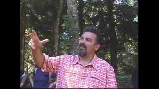 preview picture of video 'Visita al Giardino Botanico di Vallombrosa con il dr. Alessandro Bottacci - Daino Bianco 2012'