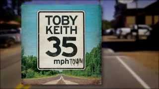&#39;35 MPH Town&#39; Track Reveal
