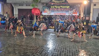 Download lagu Tari Rampak Celeng Srenggi Jaranan Putro Sriwijoyo Live Stasiun Dhoho Kediri mp3