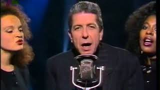 04.014 Leonard Cohen - Ain't No Cure For Love (letra).