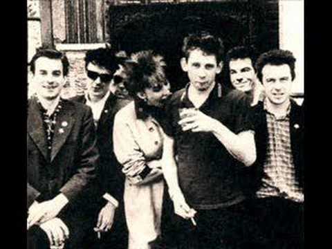 The Pogues - The Travelling People