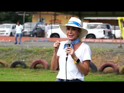 La Prefecta del Guayas, Susana González, inauguró la nueva vía Puente Payo