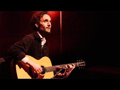 Julian Lage - "Omission" (Live In Gateshead)