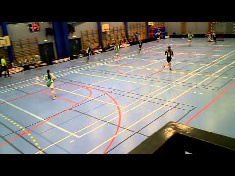 Period 3 F99 Serie 5 Lindome IBK div2 F98 - Lindås IBK F99 131020 (3-2)