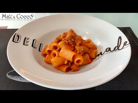 PASTA con Ragù di SALSICCIA - Ricetta Primi Carne