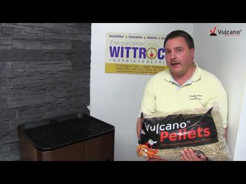 Vulcano Pellets brennen im MCZ Tray Natural