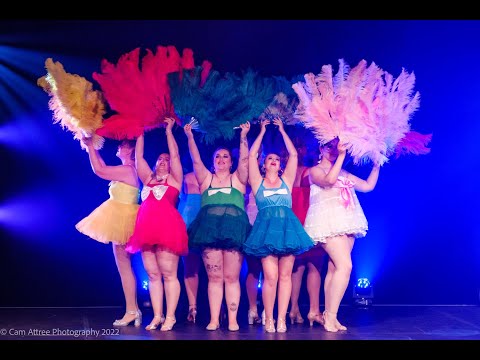 Beginner Feather Fans students perform A You're Adorable - The Bombshell Burlesque Academy