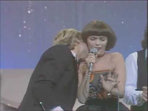 Claude François, Mireille Mathieu, Gérard Lenorman et Jaïro : Medley disco