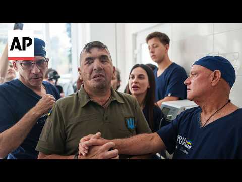 How visiting US surgeons reconstruct eyes of wounded Ukraine soldiers
