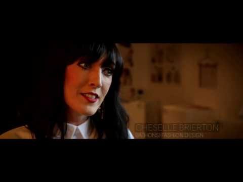 Graduation Live - Thursday 15 December AM - University of South Wales