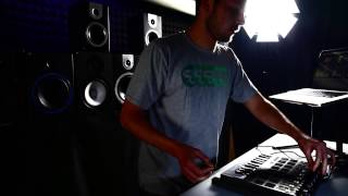 Video thumbnail for Reloop Keypad / Ableton Live 9 Showcase by Alexander Franz (Live) by Elevator DJ