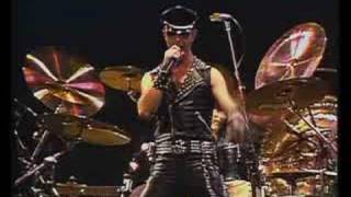 Judas Priest - The Hellion/Electric Eye Live '82