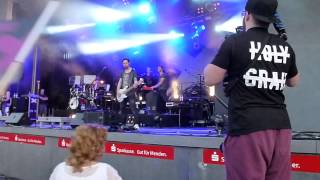 003 LUXUSLÄRM &amp; Friends - Verschenkt - Fahnenmeer - Hemer - 29.08.2015