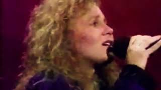 Margaret Becker - Stay Close to Me (Live in Club 700 1990)SD